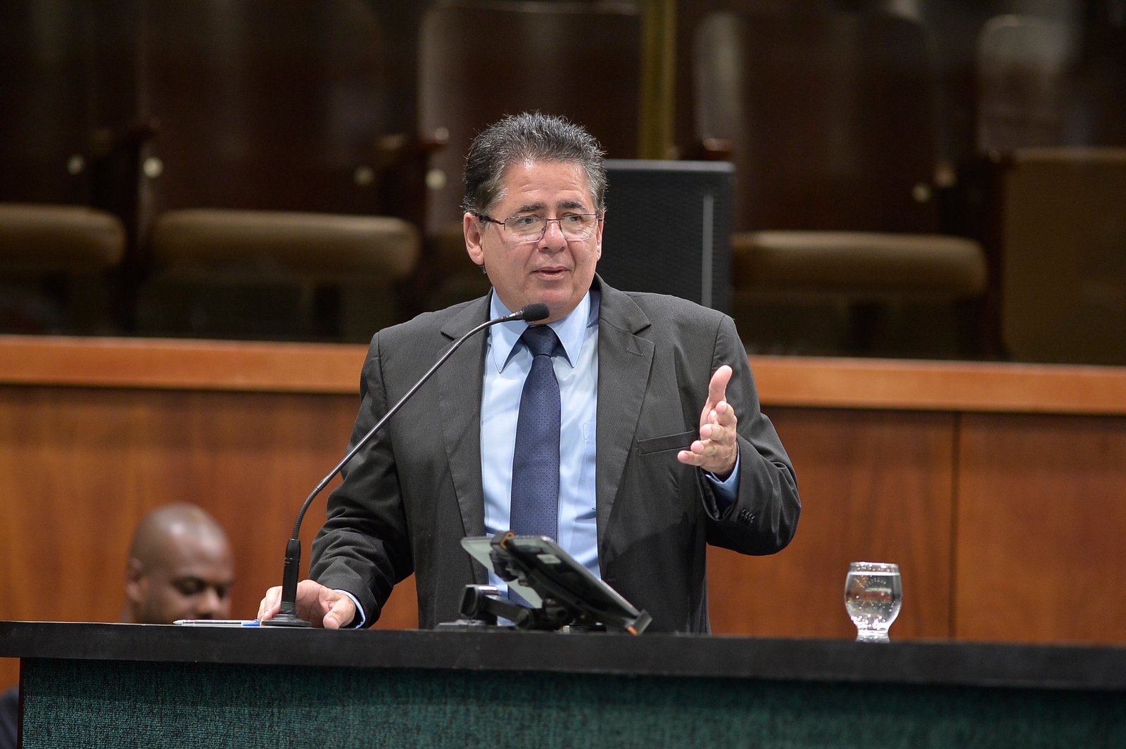 PTC poderá sair em ‘faixa própria’ em Goiânia, diz Cláudio Meirelles