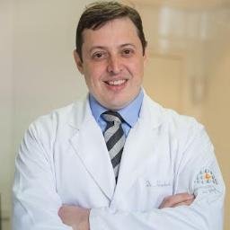 Médico oftalmologista Humberto Borges.