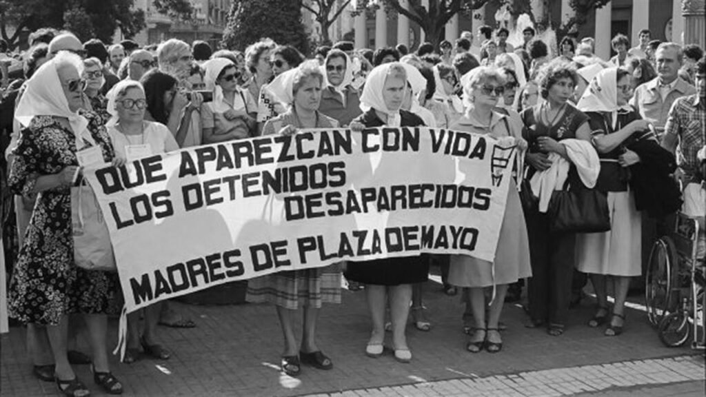Madres de La Plaza de Mayo