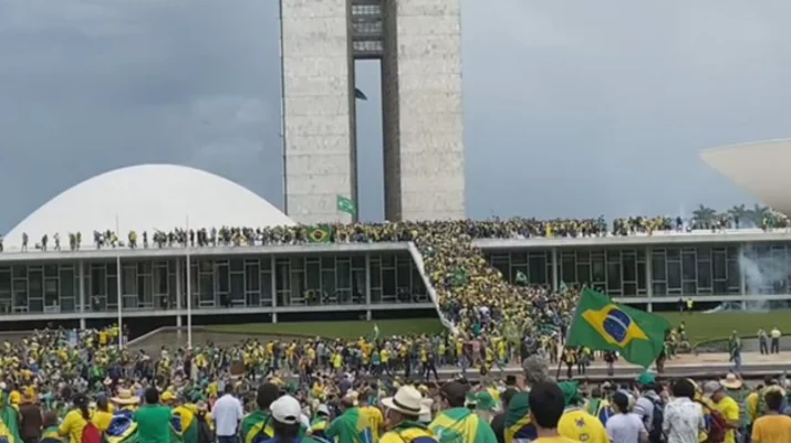 BBC: 8 de janeiro – O dia que abalou o Brasil